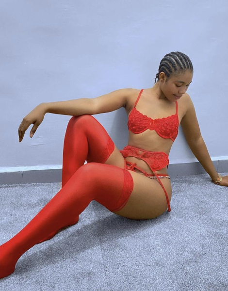 Istanbul escort girl Gina